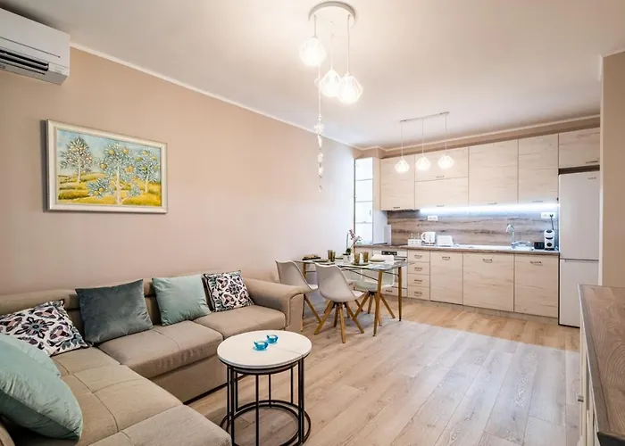 Апартамент Aquamarine *